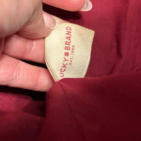 Lucky Brand Large Red Leather Tote Bag Zipper Close Studded Handles - Picture 6 of 14